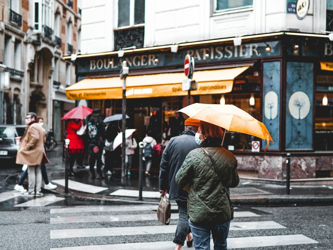 Featured image for: General Liability vs Professional Liability Insurance Explained